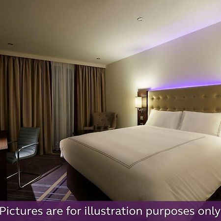 Premier Inn Luebeck City Centre Экстерьер фото